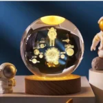 چراغ خواب گوی کریستالی طرح فضانورد و سیاره سایز 6